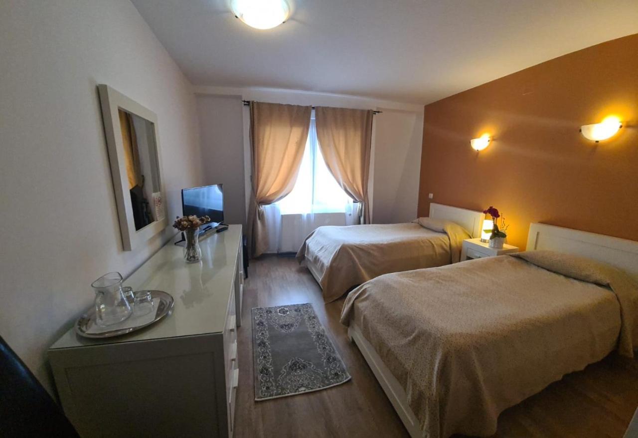 Hotel Ramona Hura-Humora Exteriér fotografie
